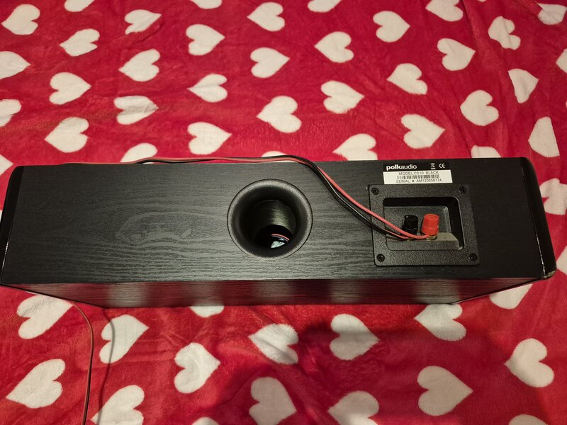 Polk audio TSI 100 home theatre sourround speakers